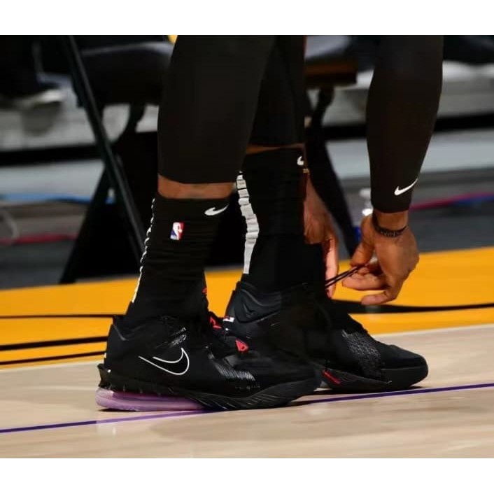 Giày Nike LeBron 18 Low EP 'Bred' CV7564-001 - Ảnh 7