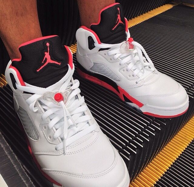 Giày Nike Air Jordan 5 Retro 'Fire Red' 2013 136027-120 - Ảnh 2