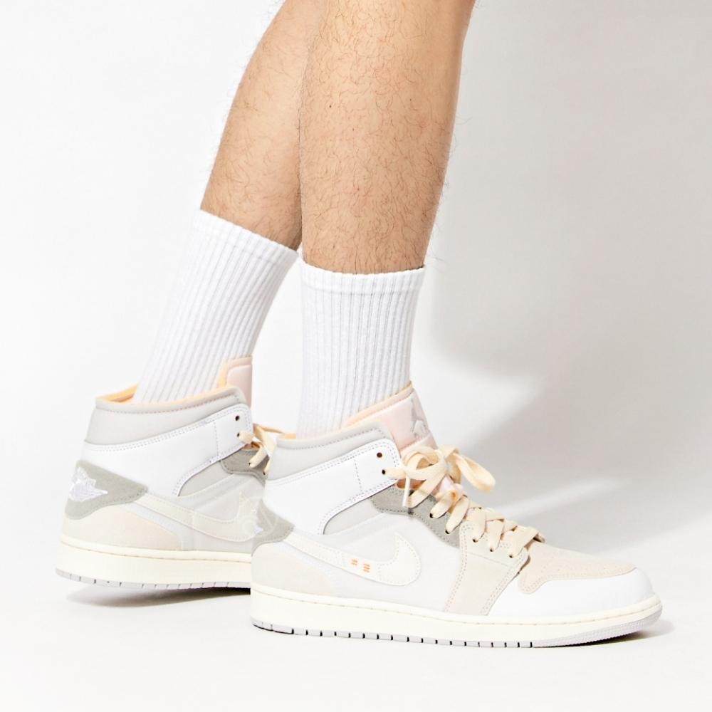 Giày Nike Air Jordan 1 Mid SE Craft 'Inside Out' DM9652-100 - Ảnh 2