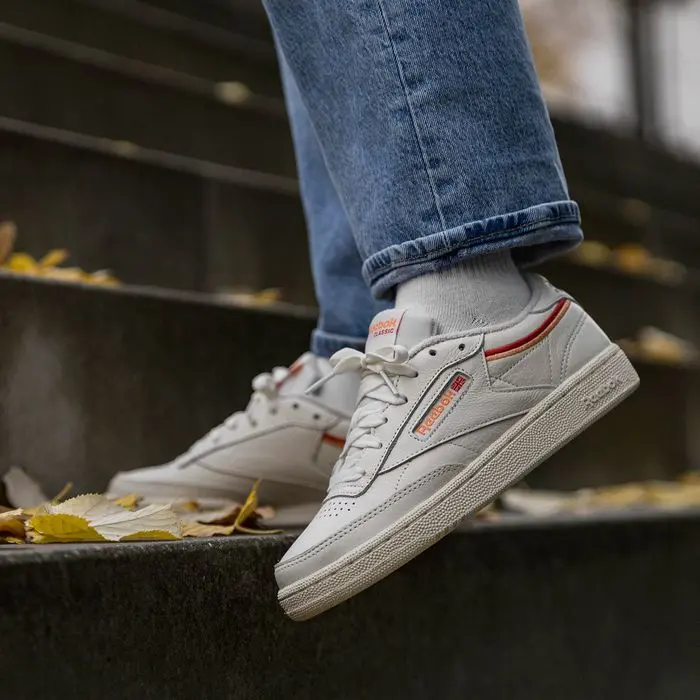 Alternative view of Giày Reebok Wmns Club C 85 'Chalk Sunbaked Orange' EF3489