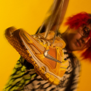 Giay Nike Zoom Vomero 5 'Yellow Ochre' FJ4453-765