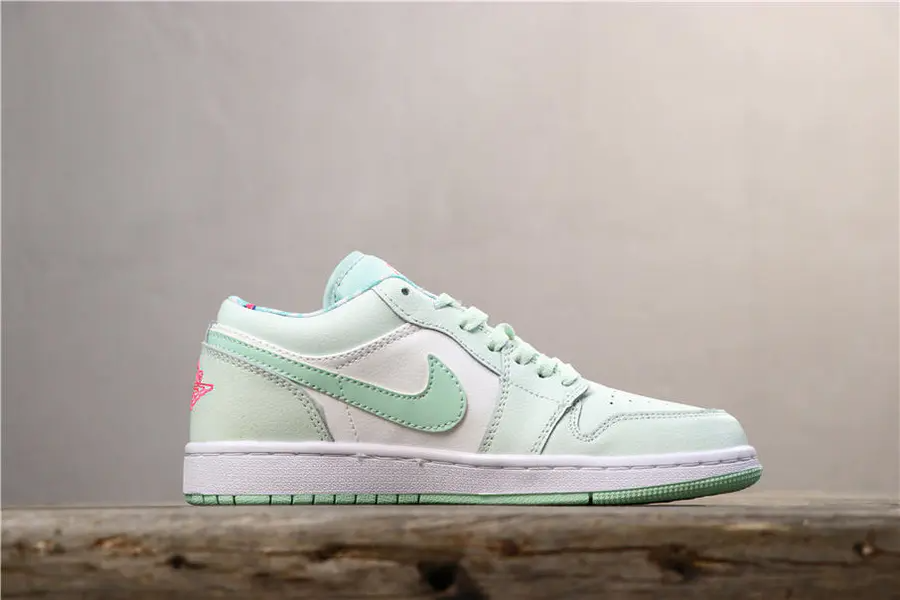 Giày Nike Air Jordan 1 Low GS 'Barely Grey Spruce' 554723-051 - Ảnh 5