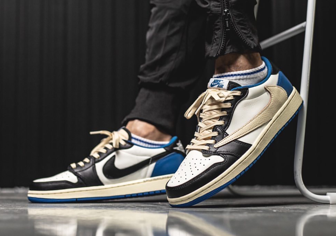 Giày Nike Fragment Design x Travis Scott x Air Jordan 1 Retro Low DM7866-140 - Ảnh 4