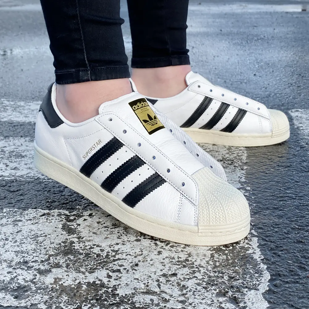 Alternative view of Giày Adidas Superstar Laceless 'Cloud White' FV3017