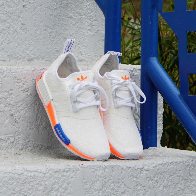 Giày Adidas NMD R1 'Graffiti White Signal Coral' FV7852 - Ảnh 2