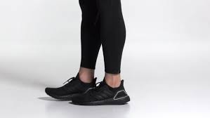 Giày Adidas UltraBoost 20 'Black Silver Metallic' FV8333 - Ảnh 7