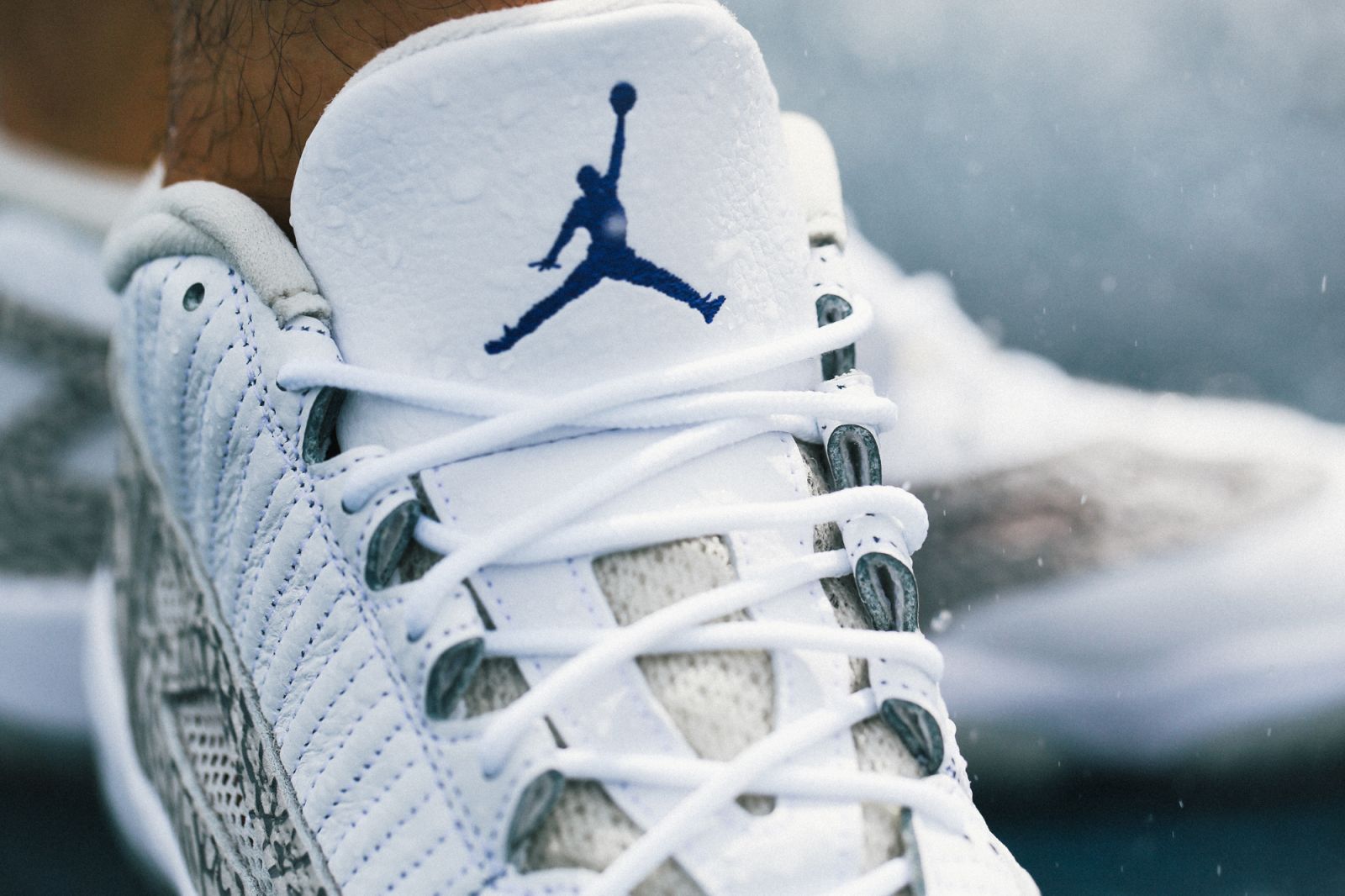 Giày Nike Air Jordan 11 Retro Low IE 'Cobalt' 2015 306008-102 - Ảnh 4