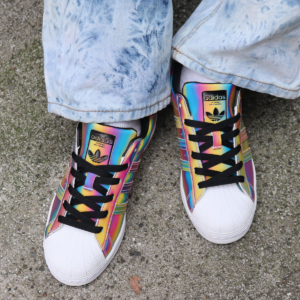 Alternative view of Giày Adidas Superstar 'Iridescent' FX7779