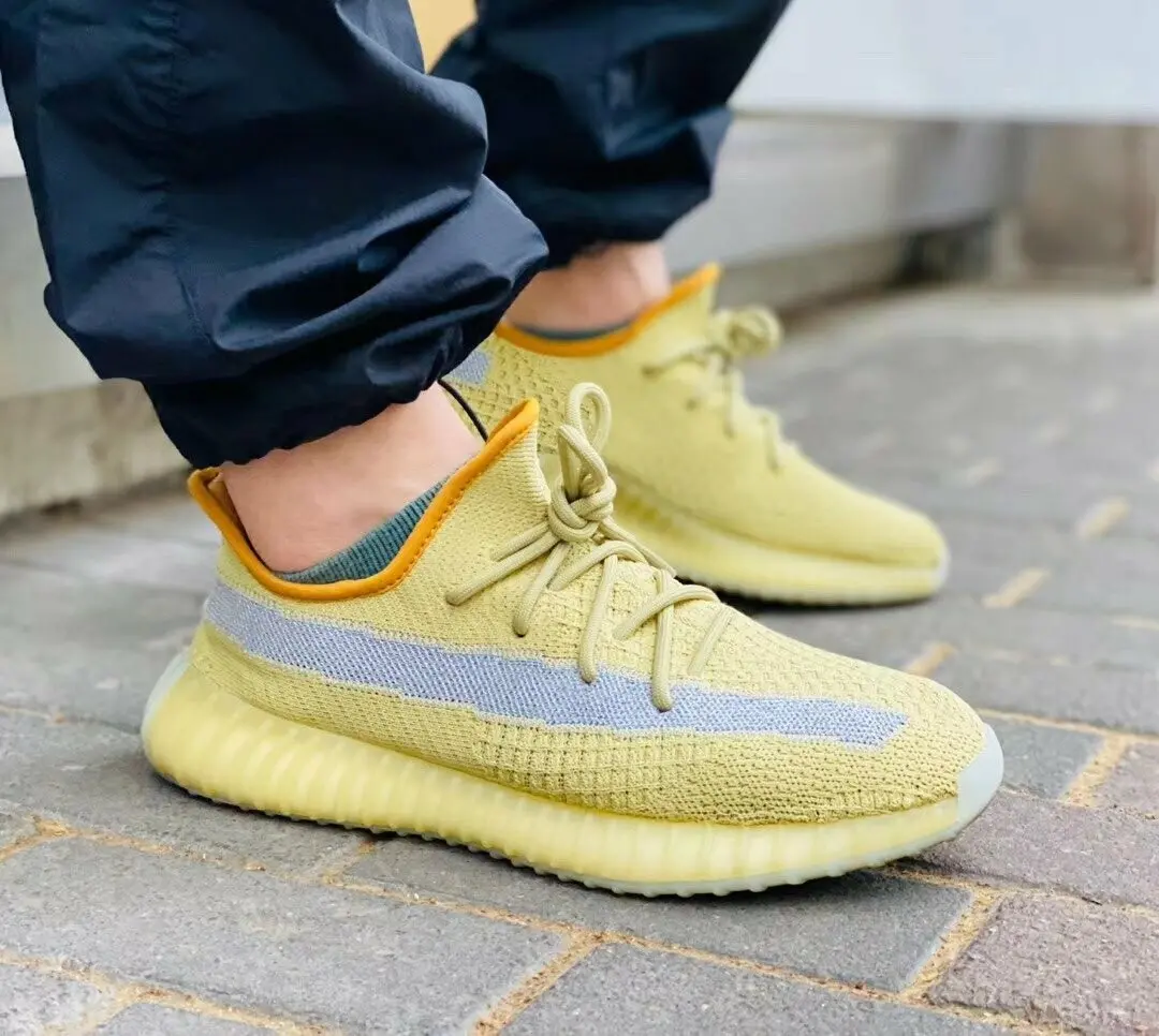 Alternative view of Giày Adidas Yeezy Boost 350 V2 'Marsh' FX9034