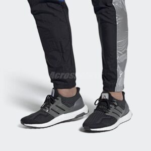 Alternative view of Giày Adidas NASA x Wmns UltraBoost 5.0 DNA 'Black Carbon' FZ1853