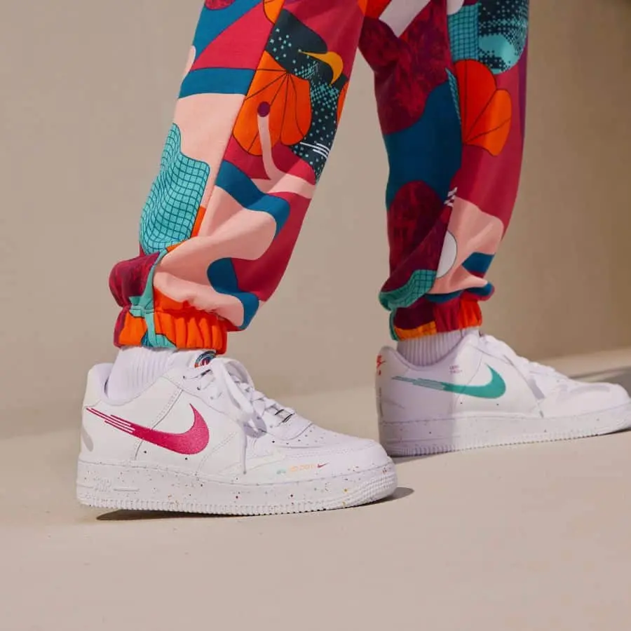 Giay Nike Air Force 1 '07 LX 'Leap High' FD4622-131
