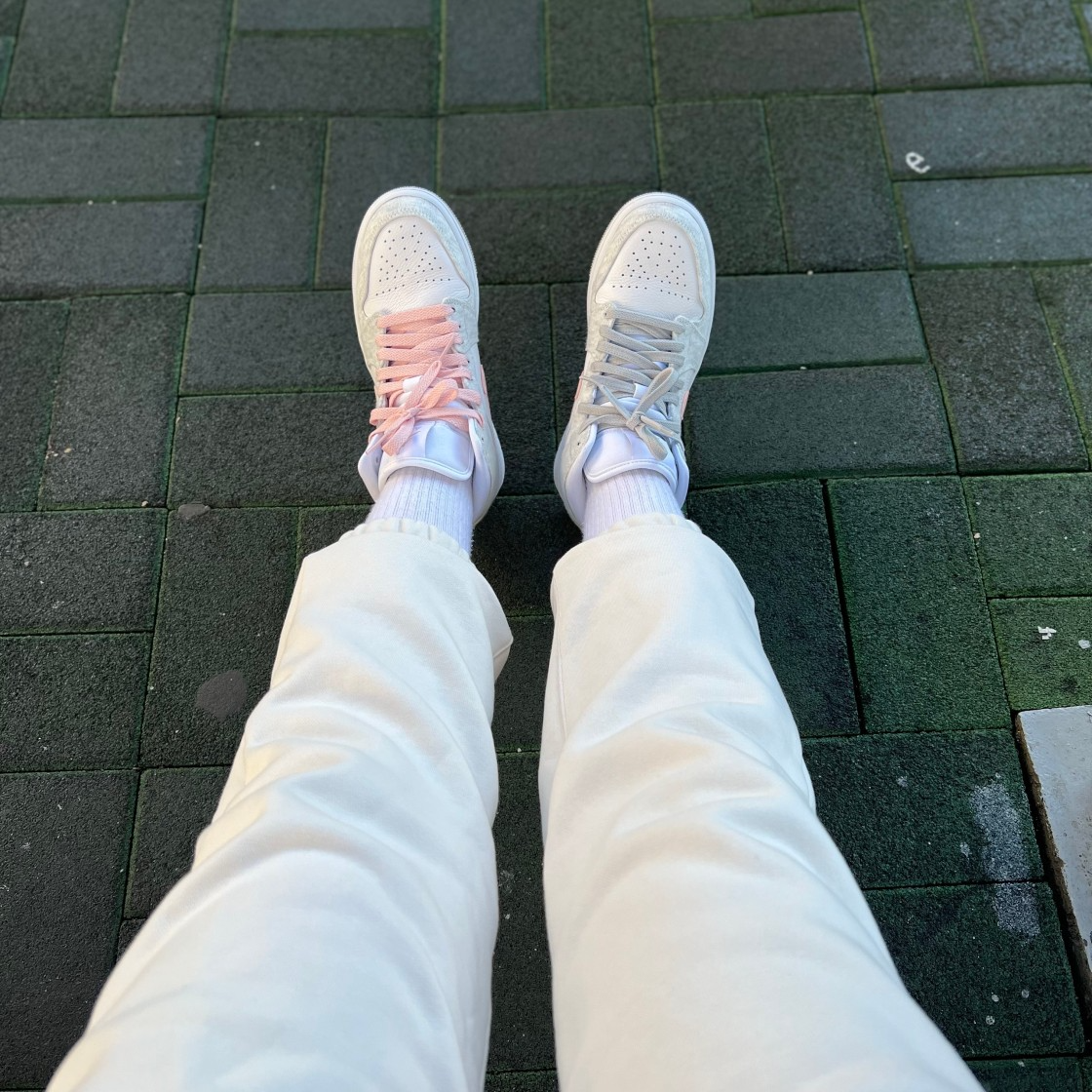 Giày Nike Wmns Air Jordan 1 Mid SE 'White Light Iron Ore' DN4045-001 - Ảnh 6