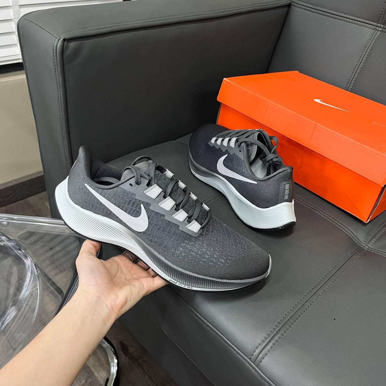 Giày Nike Air Zoom Pegasus 37 'Particle Iron Grey' BQ9646-009 - Ảnh 4