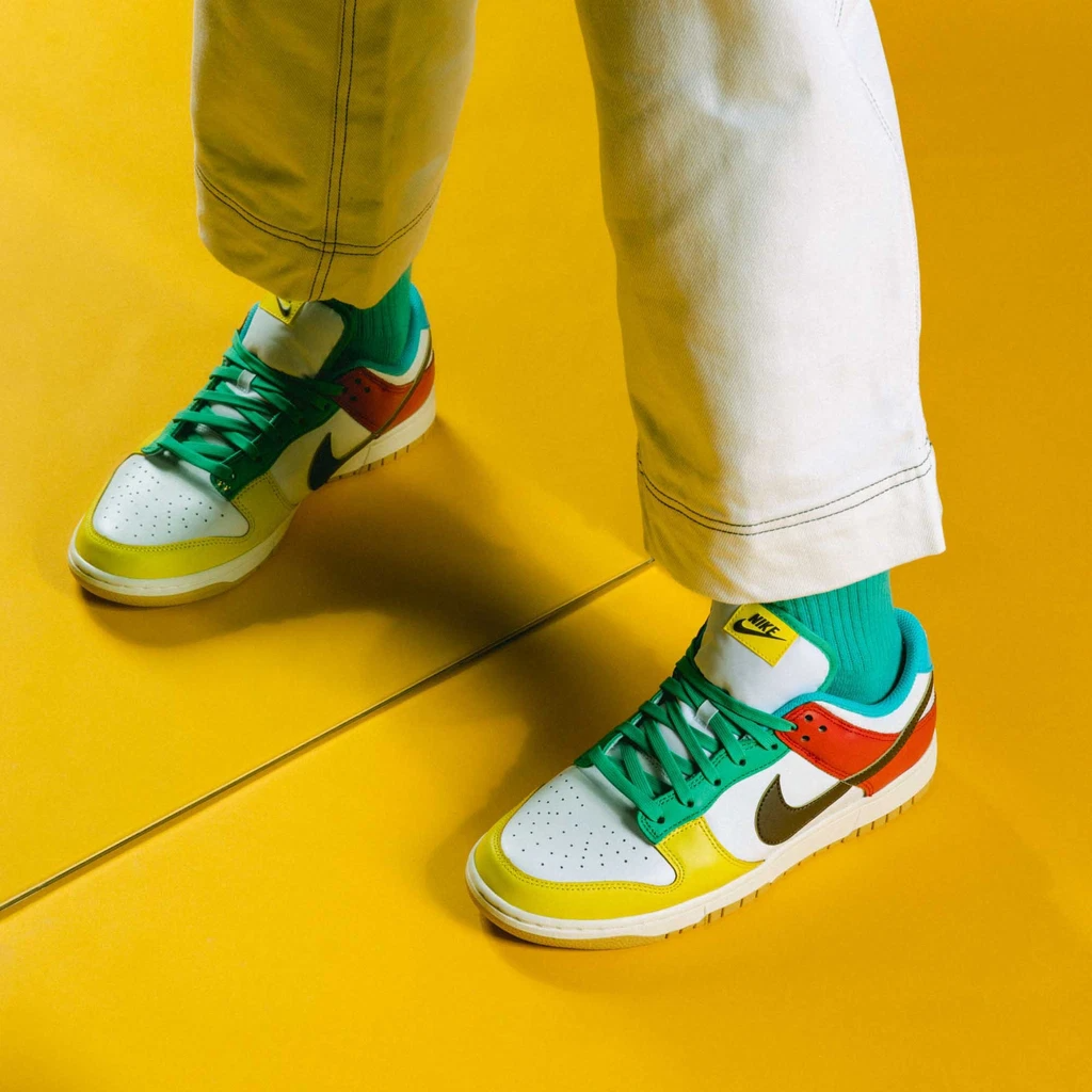 Giày Nike Dunk Low SE GS 'Free.99 White' CZ2496-100 - Ảnh 3