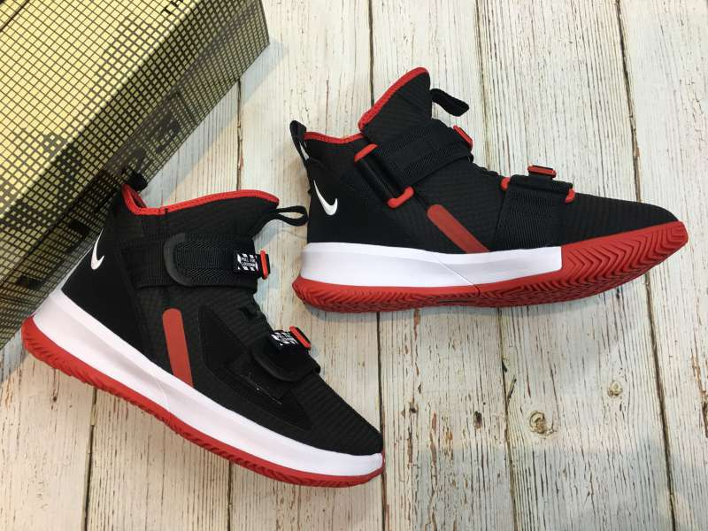 Giày Nike LeBron Soldier 13 'Bred' AR4225-003 - Ảnh 3