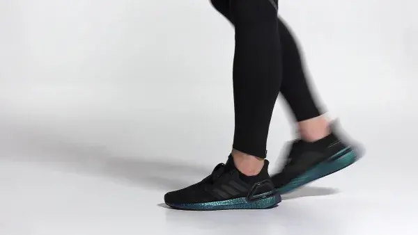 Alternative view of Giày Adidas Ultraboost 20 Shoes 'Black' FV8319