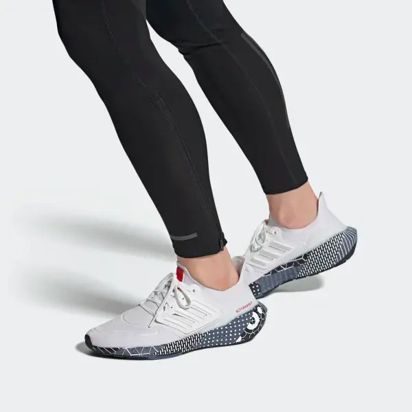Giay Adidas Ultraboost 22 'Vivid Red' GW6912
