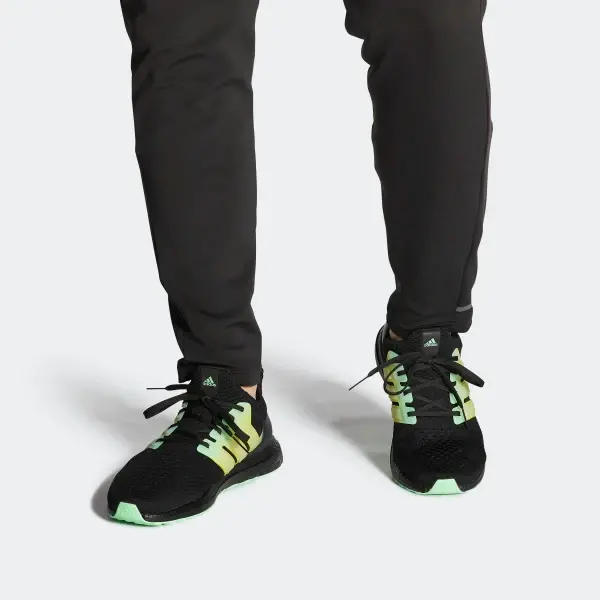 Giay Adidas Ultra Boost 5.0 DNA 'Black Beam Green' GV8729