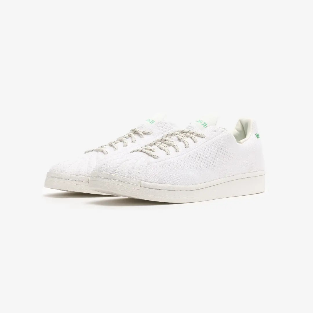 Alternative view of Giày Adidas Pharrell x Superstar Primeknit 'White' GX0194