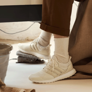 Giay Adidas Ultraboost x END 'Ceramic Craze' GZ1155