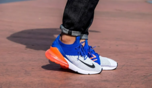 Alternative view of Giày Nike Air Max 270 Flyknit 'Blue Crimson' AO1023-101
