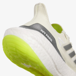 Giay Adidas Ultraboost x Ivy Park 'Silver Metallic' HR0181