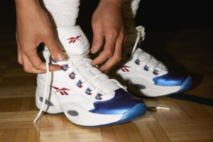 Giay Reebok Question Mid 'Blue Toe' GX0227