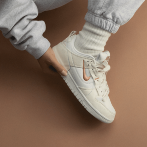 Alternative view of Giày Nike Dunk Low Wmns Disrupt 2 'Pale Ivory' DH4402-100
