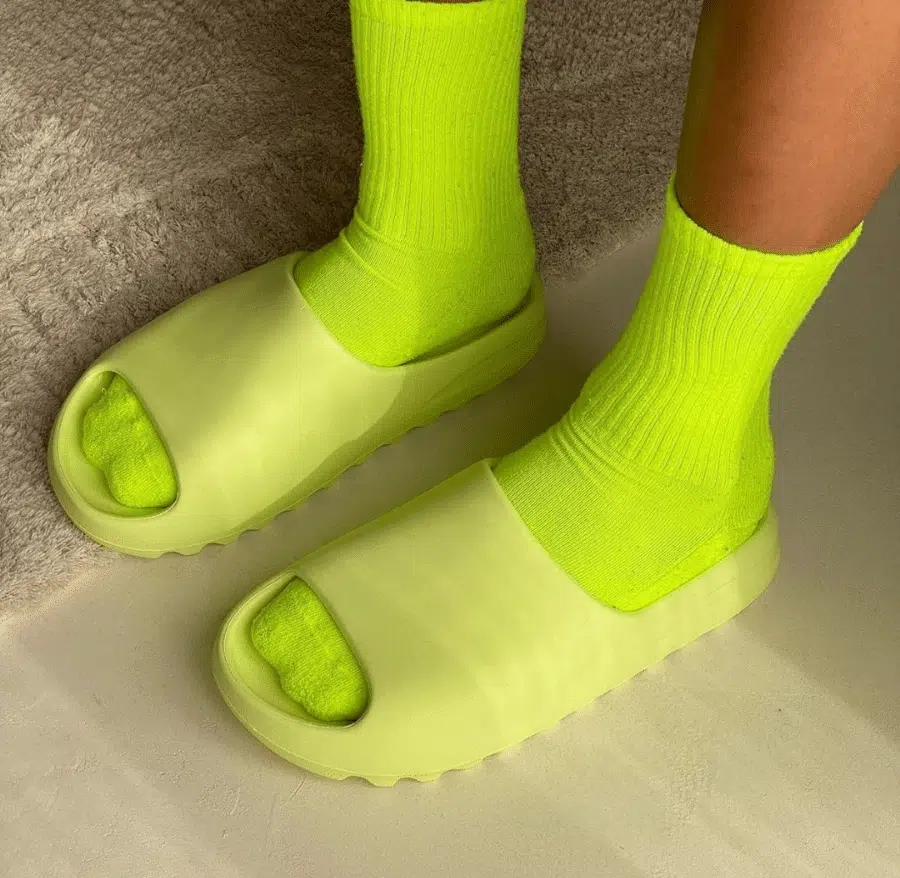 Dép Adidas Yeezy Slide 'Glow Green' HQ6447 - Ảnh 3