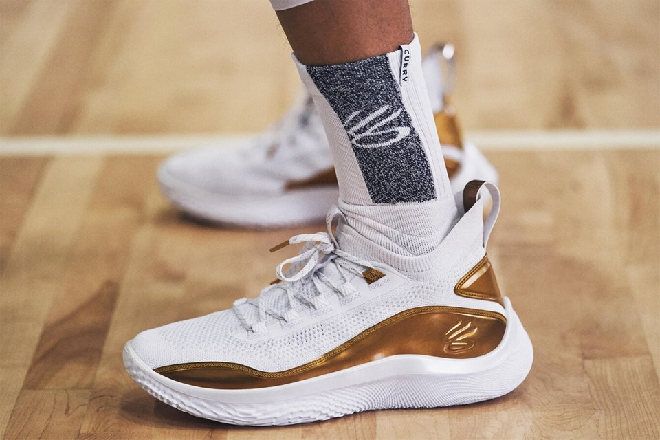 Giày Under Armour Curry Flow 8 Gold Blooded 3024456-102 - Ảnh 6
