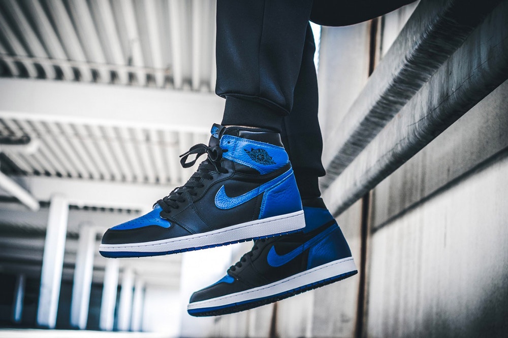 Giày Nike Air Jordan 1 Mid 'Obsidian Game Royal' 554724-412 - Ảnh 3