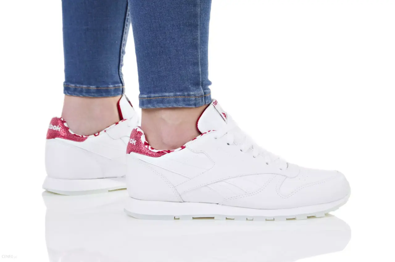 Giày Reebok Classic Leather Hearts CM9191 - Ảnh 6