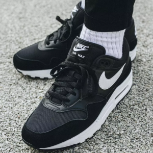 Alternative view of Giày Nike Air Max 1 'Black White' AH8145-014