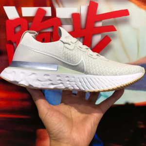 Alternative view of Giày Nike React Infinity Run Flyknit Women's CD4372-007