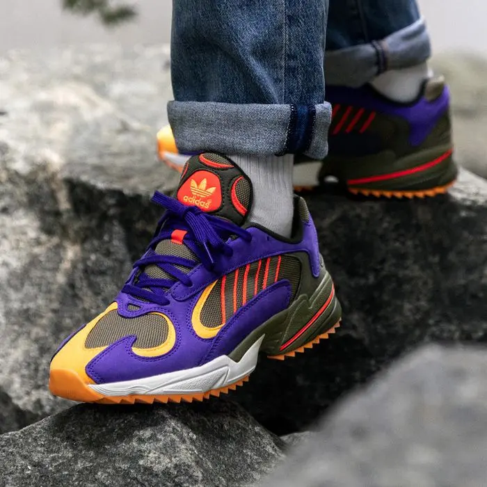 Alternative view of Giày Adidas Yung 1 Trail 'Solar Khaki' EE6537