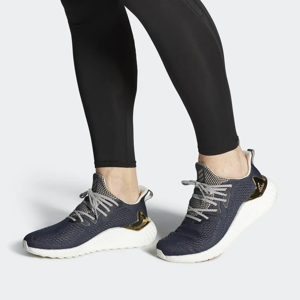 Alternative view of Giày Adidas AlphaBoost Gold Metallic G28580