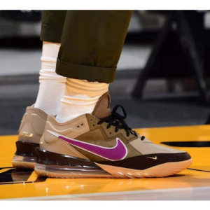 Alternative view of Giày Nike Atmos x LeBron 18 Low EP 'Viotech' CW5635-200