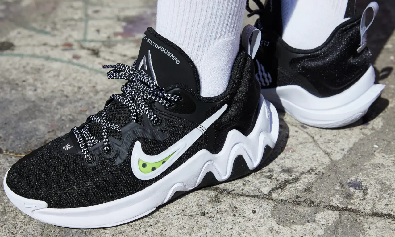 Alternative view of Giày Nike Giannis Immortality 'Black White' DB6081-010