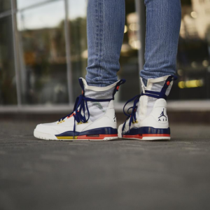 Alternative view of Giày Nike Wmns Air Jordan 3 RTR EXP Lite 'Sail Blue Void' BQ8394-100