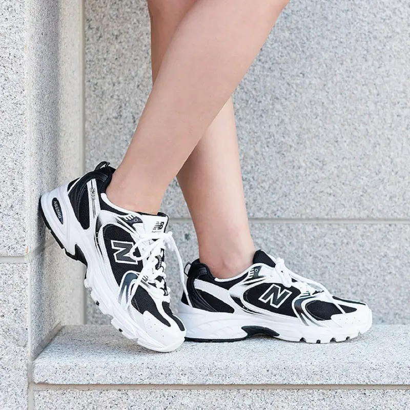 Alternative view of Giày New Balance 530v2 Retro 'Black White' MR530SJ