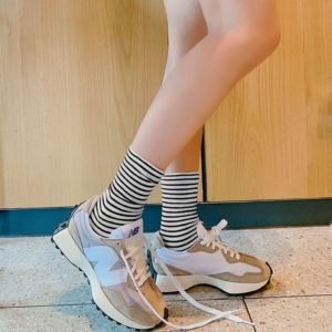 Alternative view of Giày New Balance 327 'Mushroom' MS327LH1