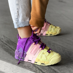 Alternative view of Giày Nike Air More Uptempo GS 'Lucky Charms' AV8237-800