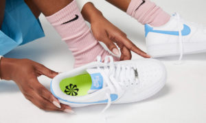 Alternative view of Giày Nike Wmns Air Force 1 Low 'University Blue' DN1430-100