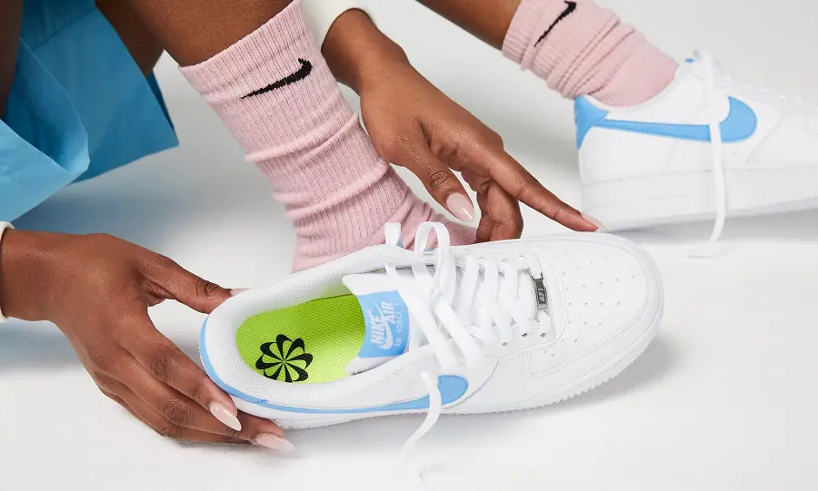 Alternative view of Giày Nike Wmns Air Force 1 Low 'University Blue' DN1430-100