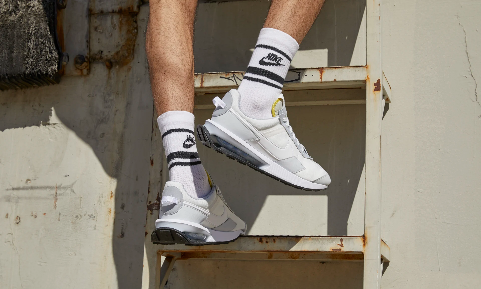 Giày Nike Air Max Pre-Day 'Summit White' DA4263-100 - Ảnh 4