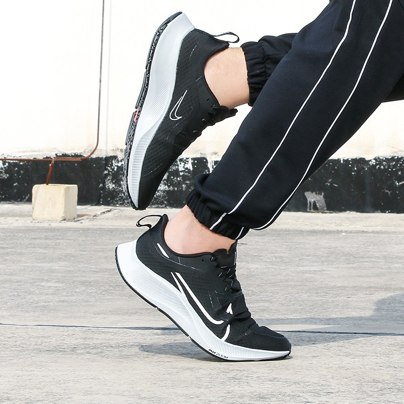 Giày Nike Air Zoom Pegasus 37 Shield 'Black Pure Platinum' CQ7935-002 - Ảnh 3