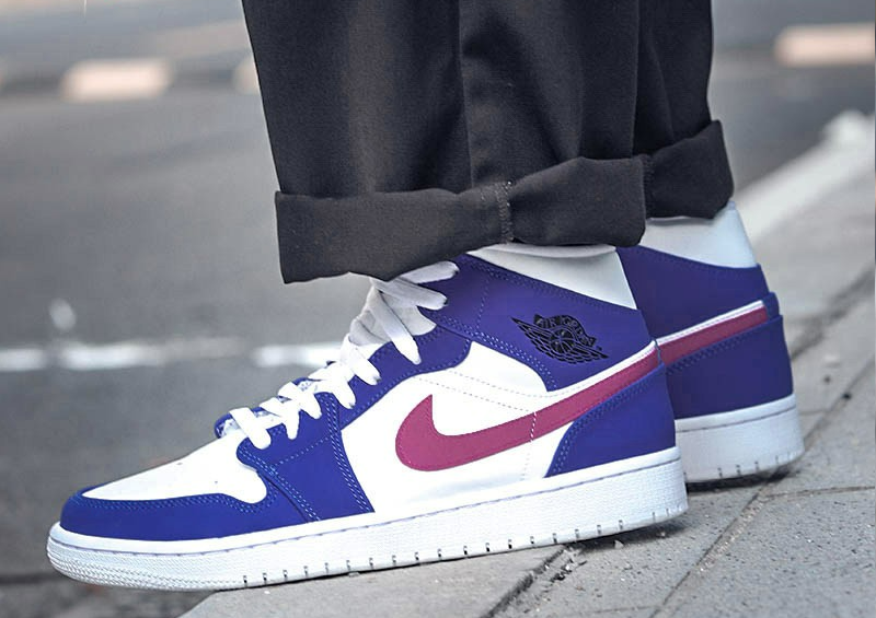 Giày Nike Air Jordan 1 Mid 'Royal Violet' 554724-451 - Ảnh 2