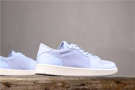 Giày Nike Wmns Air Jordan 1 Retro Low NS 'Royal Tint' AO1935-400 - Ảnh 4
