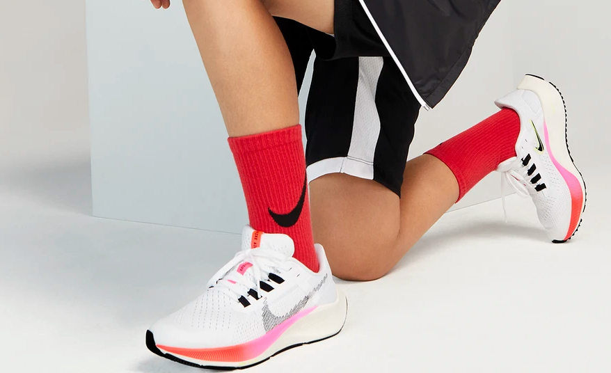 Giày Nike Air Zoom Pegasus 38 GS 'Rawdacious' DJ5557-100 - Ảnh 5