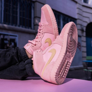 Alternative view of Giày Nike Air Jordan 1 Mid SE GS 'Coral Stardust' BQ6931-600